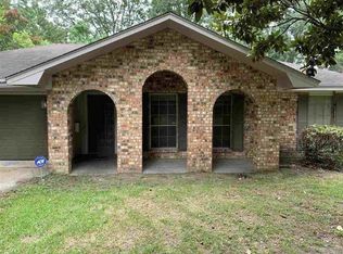 1420 Westbrook Rd, Jackson, MS 39211