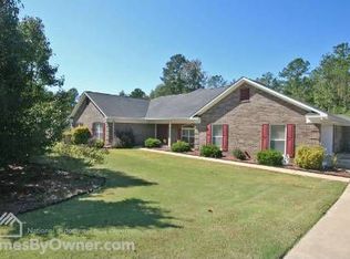 482 Wildwood Plantation Dr, Cataula, GA 31804