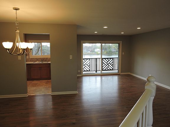 3rd image of 1780 Gloucester Ct #B