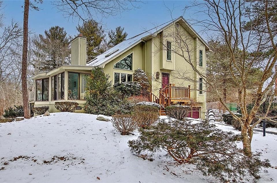 1st image of 41 Riverview Dr