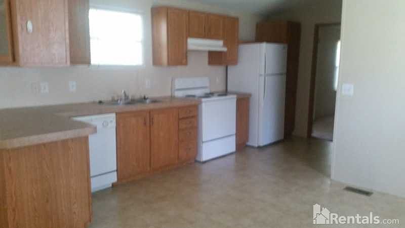 1st image of 801 Meadow Ln