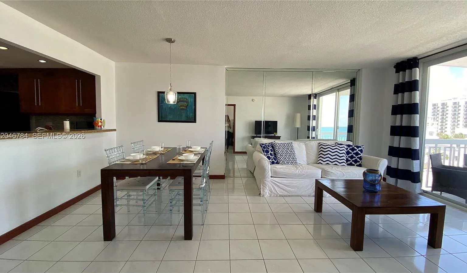 The Presidential Condo — Photo 3