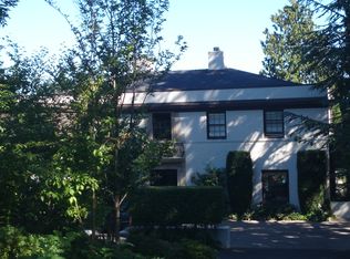 6401 NE Windermere Rd, Seattle, WA 98105