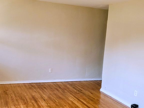4th image of 15A 16th Ave #1