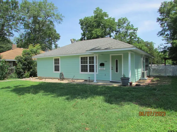 258 W 6th St, Rusk, TX 75785