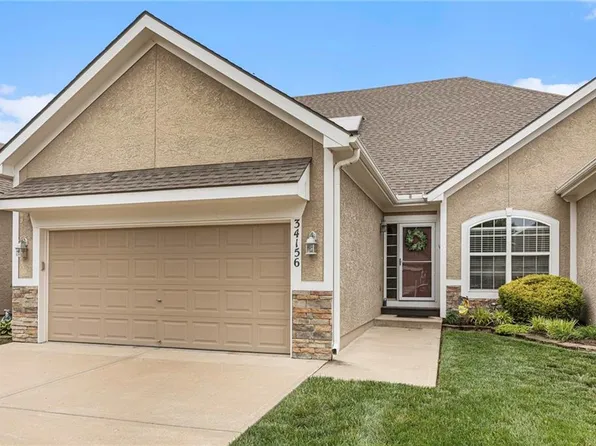 34156 W 90th Cir, De Soto, KS 66018