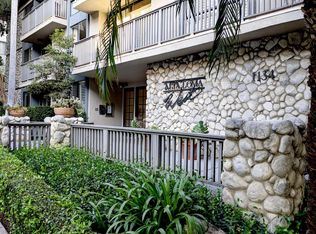 1134 Alta Loma Rd APT 104, West Hollywood, CA 90069