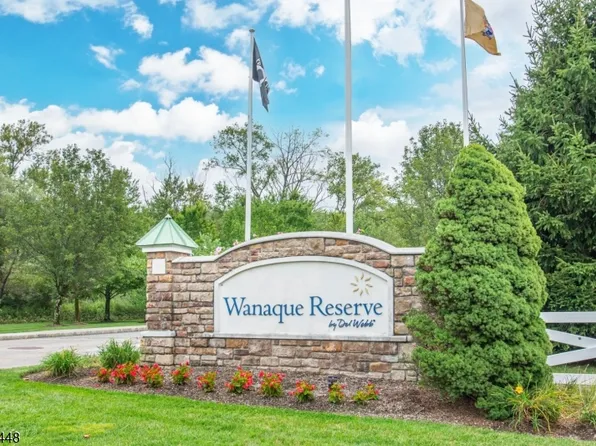1116 Warrens Way, Wanaque Boro, NJ 07465