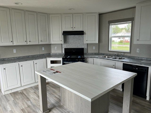 1st image of 6041 S Shady Ln