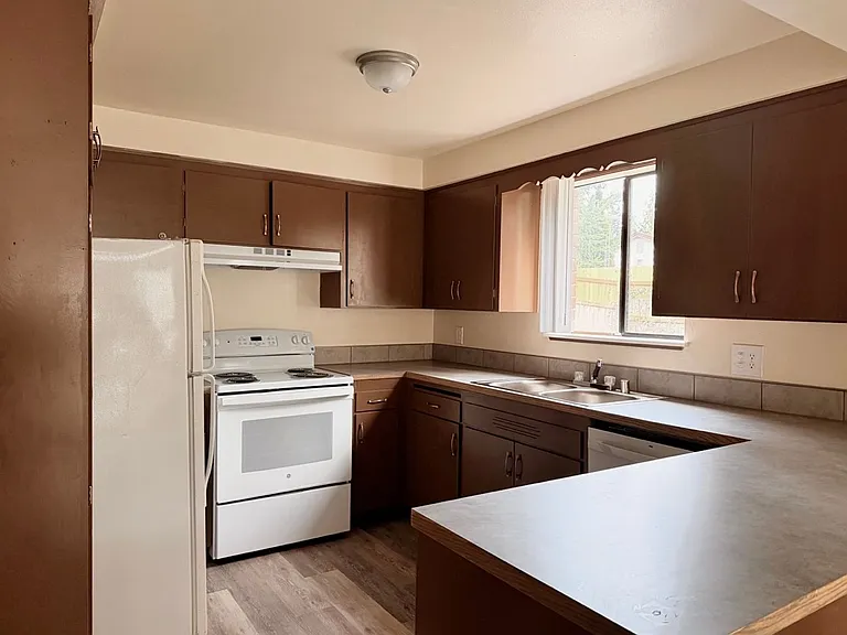Majestic View Apt — Photo 12