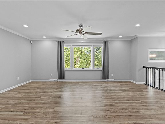 3rd image of 3400 Sanmaur Ct