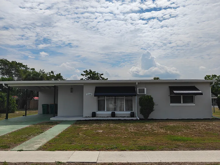 2240 Birchcrest Blvd — Photo 1