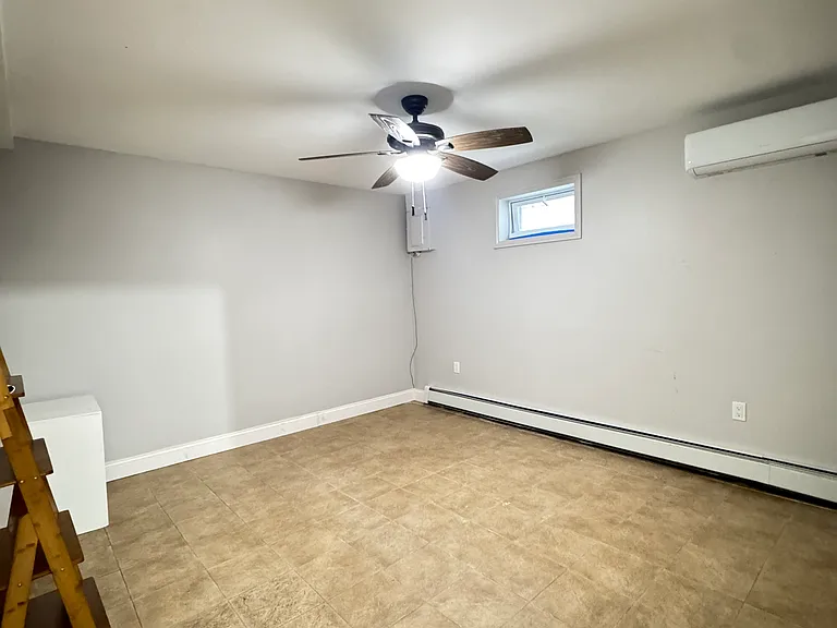 15 Newberry Ave #BASEMENT — Photo 5
