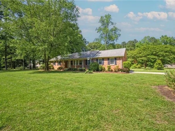 524 Margaret Dr, Chesapeake, VA 23322
