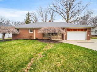 901 Lloyd Rd, Wickliffe, OH 44092