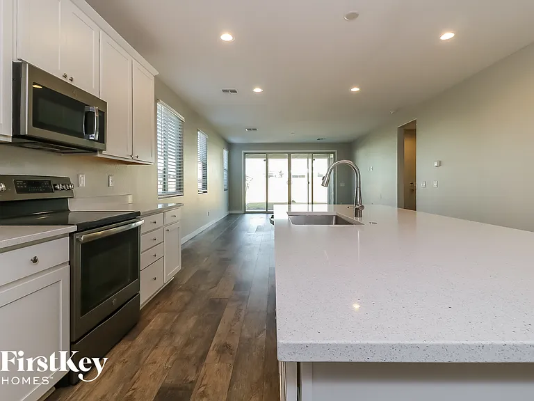 19690 W Turney Ave — Photo 6