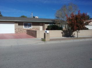 4915 Sooner Trl NW, Albuquerque, NM 87120
