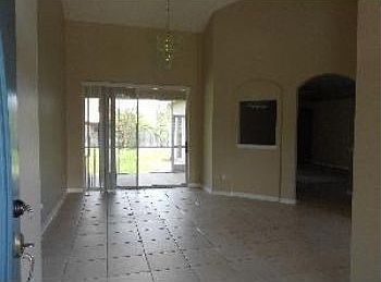 3rd image of 9428 Clover Glen Dr