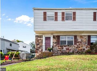 1 Dogwood Ln, Pottstown, PA 19464