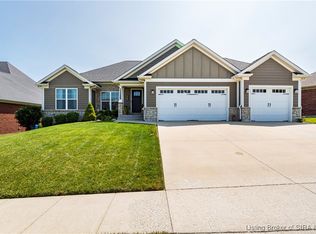 2016 Autumn Ridge Dr, Sellersburg, IN 47172