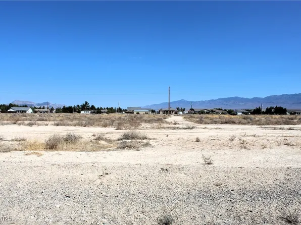 220 Cavalry St, Pahrump, NV 89048