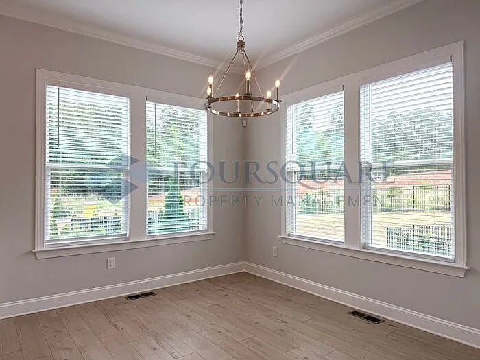 8156 Baronleigh Ln — Photo 33