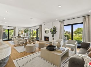 2206 Sunset Crest Dr, Los Angeles, CA 90046