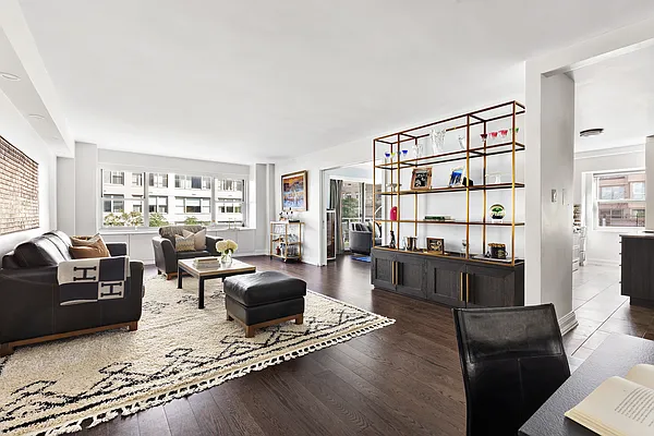 Sold by Compass | media 18