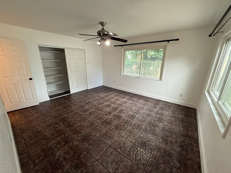 4394 Pompano Dr SE — Photo 14