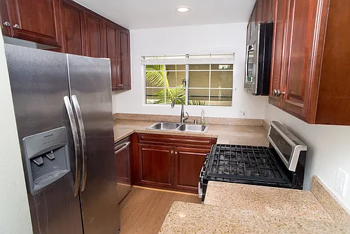 5500 Owensmouth Ave #329 Photo 1 5500 Owensmouth Ave #329 Photo 1