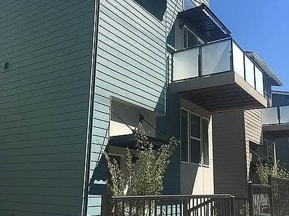 3512 NE 145th St, Lake Forest Park, WA 98155