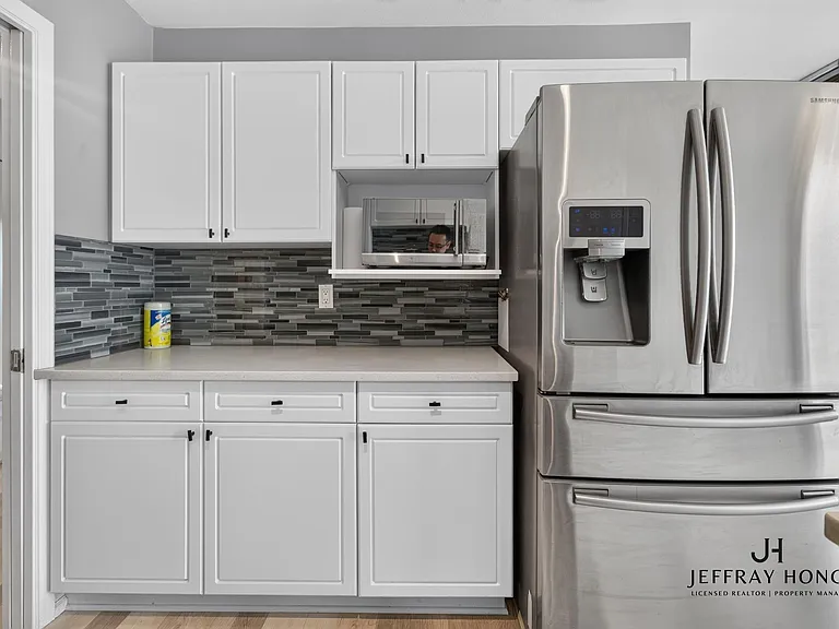 38 Leopold Pl #901 — Photo 11