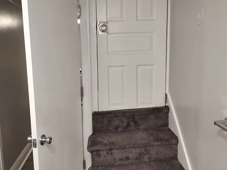 141 E College Ave — Photo 9