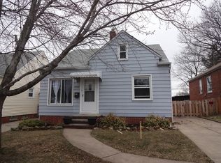 8706 Fernhill Ave, Parma, OH
