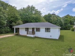405 Emory St, Oxford, GA 30054