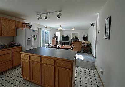 3rd image of 8917 Coos Dr SE