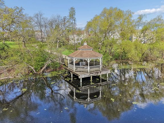 5th image of 1816 Prairie Ridge Cir