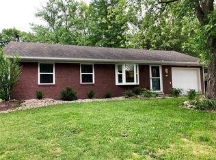 5719 Sir Galahad Ln, Godfrey, IL 62035