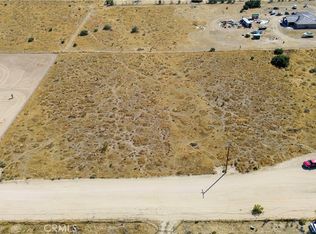 6 Solano Rd, Phelan, CA 92371