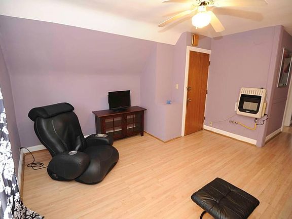 Living Rm