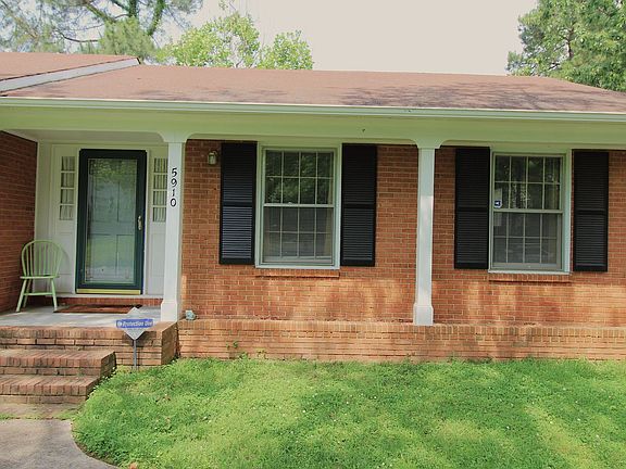3rd image of 5910 Red Carriage Ln