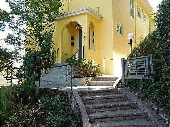 2315 E Ward St APT C, Seattle, WA 98112