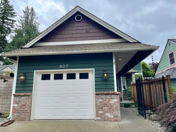 807 NE 98th St, Seattle, WA 98115
