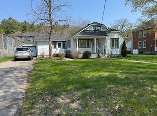 38 Flint Ave, Bancroft, ON K0L1C0