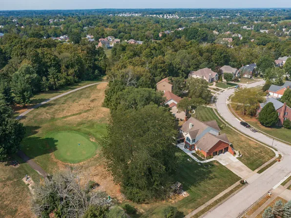 1525 Trophy Ct, Florence, KY 41042