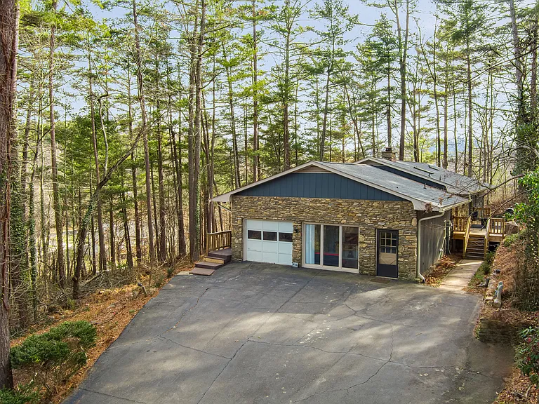 635 Aiken Rd #1 — Photo 1