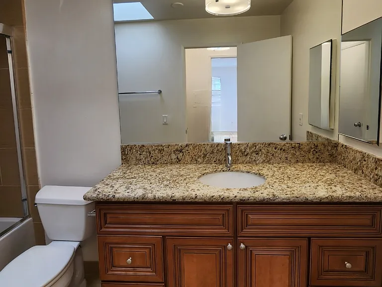 12320 Texas Ave #10 — Photo 7