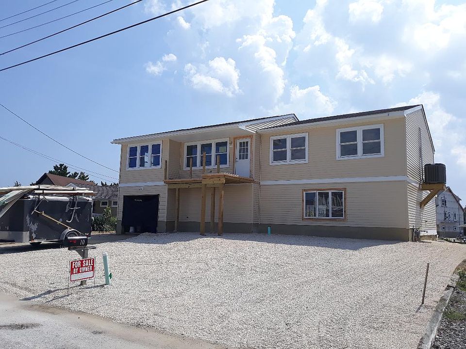 Large front yard view