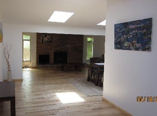 1856 Witherbee Dr, Troy, MI 48084