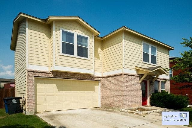 1st image of 626 Crosspoint Dr